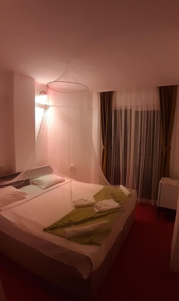 Caretta Caretta Hotel