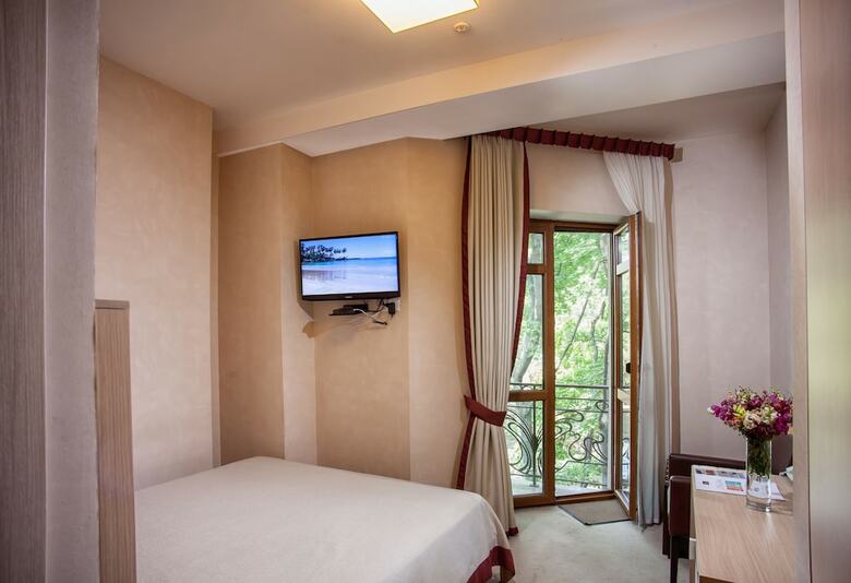 Palais Royal Hotel