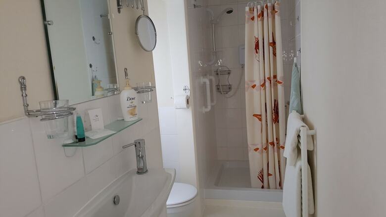Swiss Cottage Bed And Breakfast