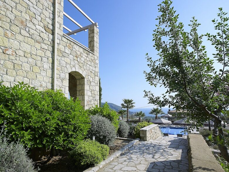 Aparthotel Anaxo Resort