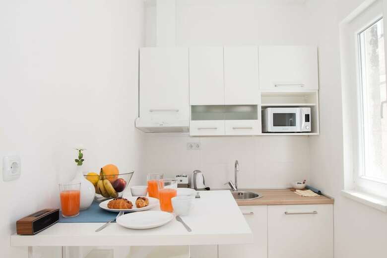 Hotel Central Downtown Apartments By Irundo