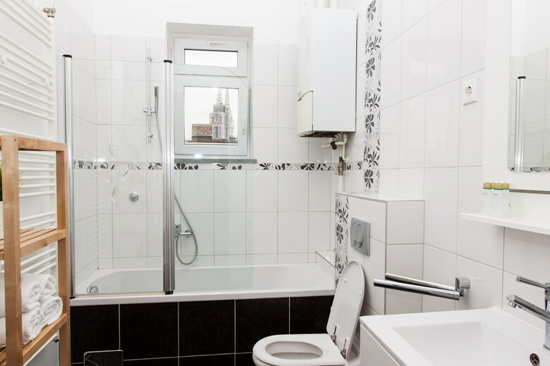 Hotel Central Downtown Apartments By Irundo