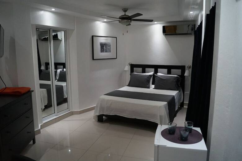 Aparthotel City Caribbean Hotel Boutique