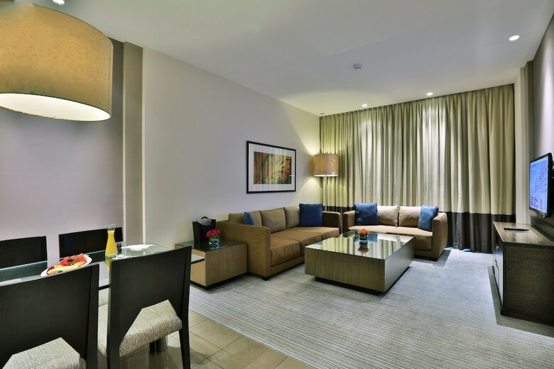 Hotel Hili Rayhaan By Rotana