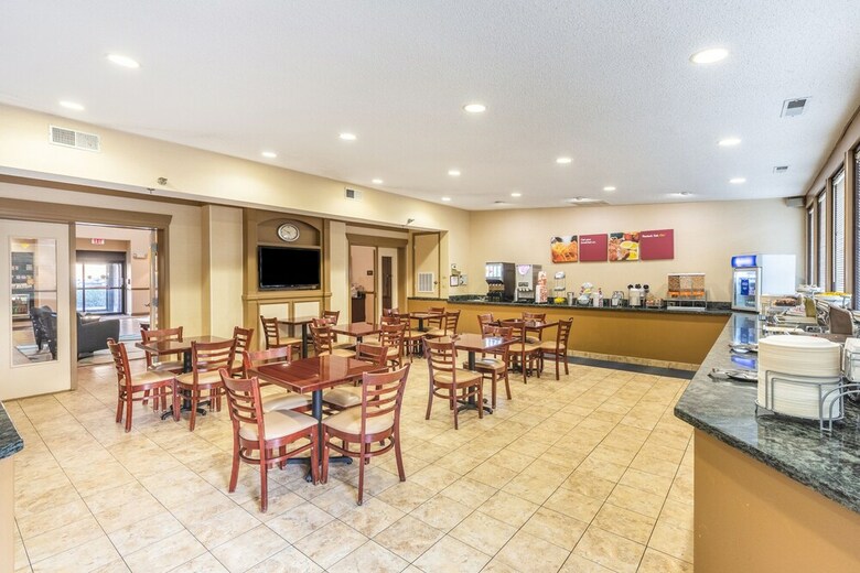Hotel Comfort Suites Chesapeake - Norfolk
