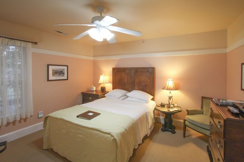 Beach Spa Bed And Breakfast