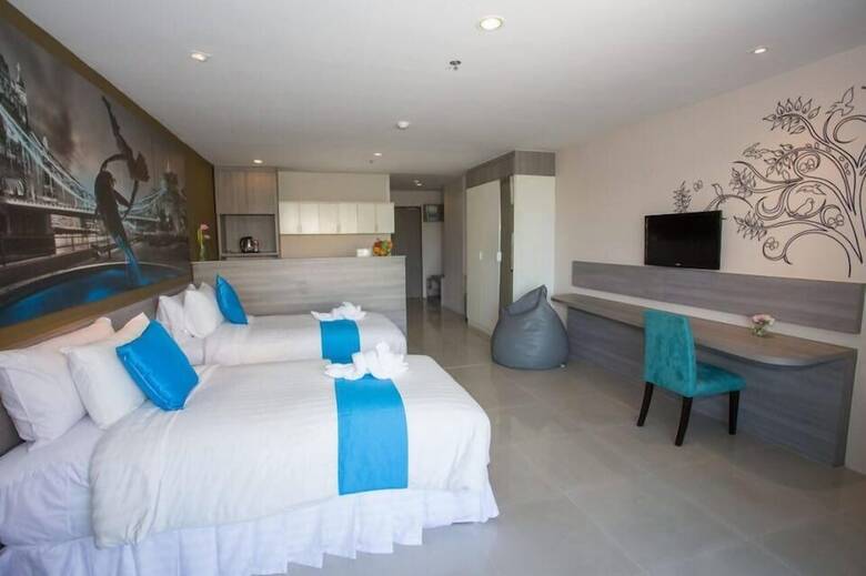 Hotel R-con Wong Amat Suite