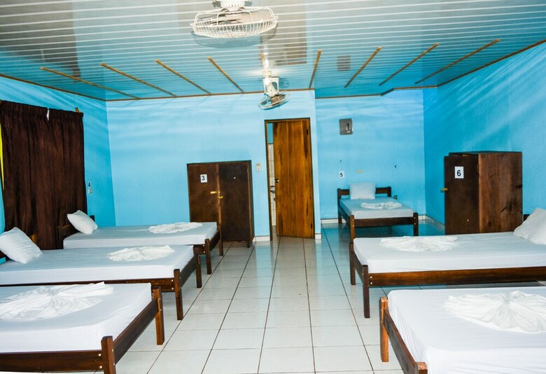 Hostal Arenal Hostel Resort