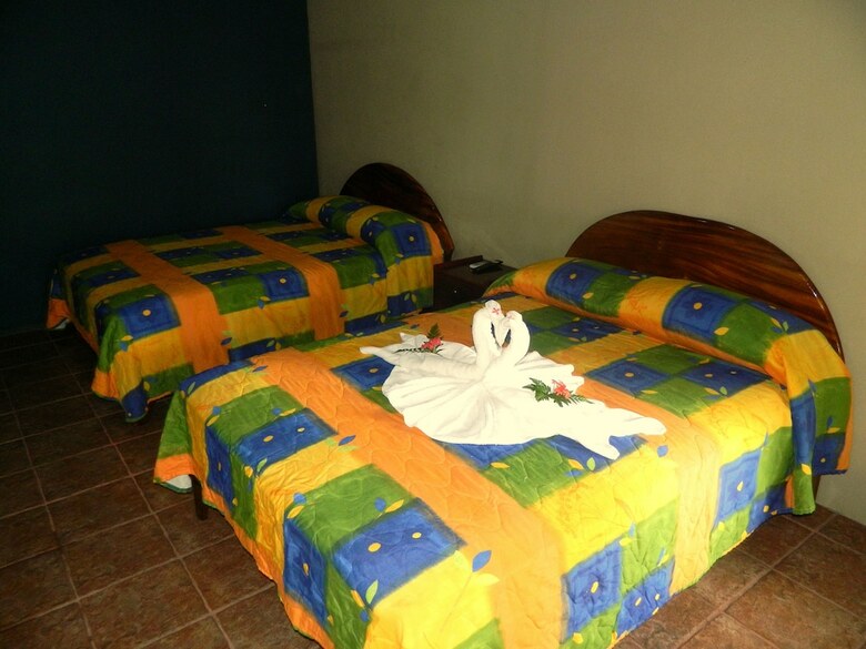 Hostal Arenal Hostel Resort