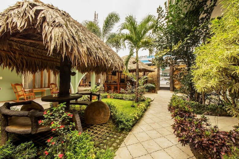 Hostal Arenal Hostel Resort