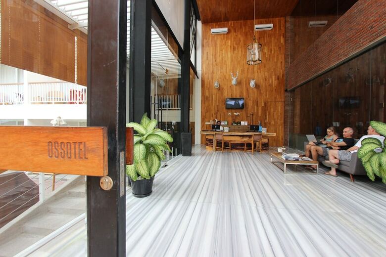 Apartamento Ossotel Legian Bali