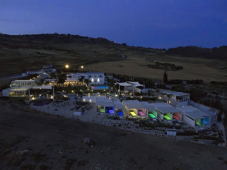 Doric Bed Boutique Hotel