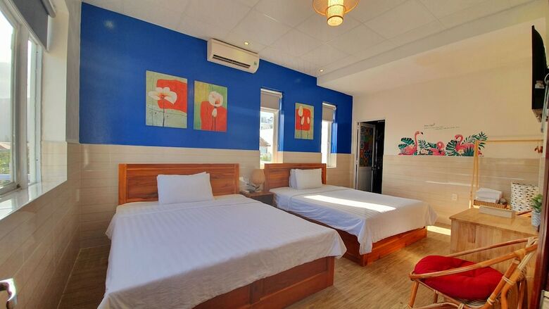 Lighthouse Boutique Hotel