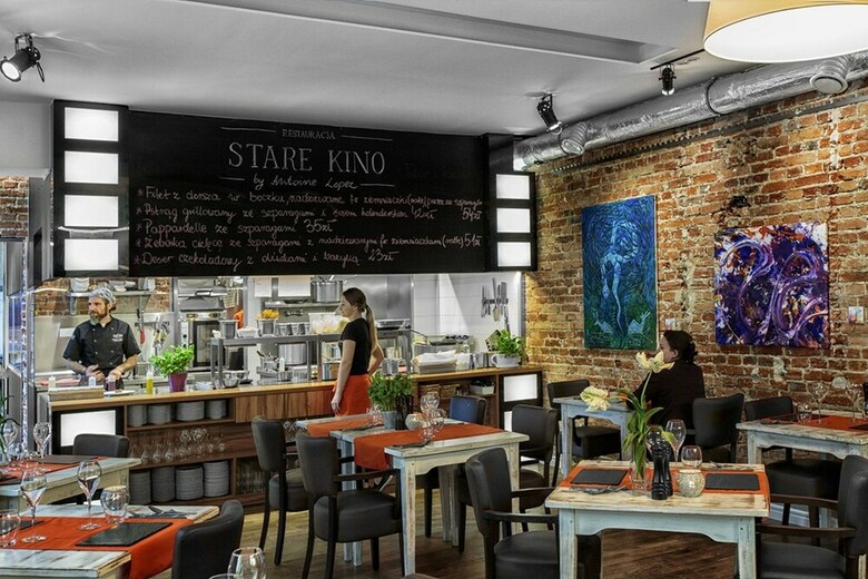 Hotel Stare Kino- Cinema Residence