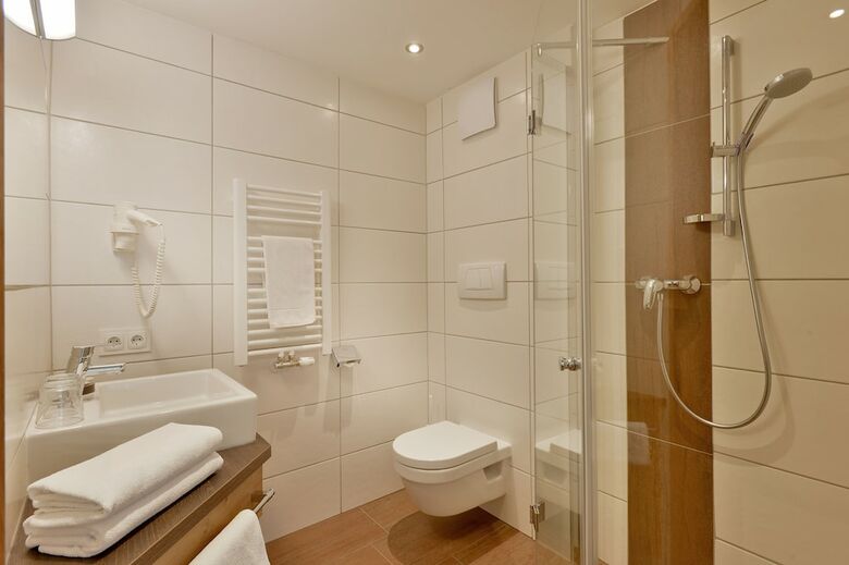 Pension Hotel Gasthof J�ger