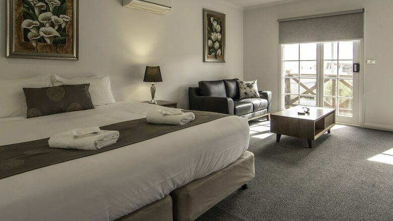 Bed & Breakfast Hideaway On George