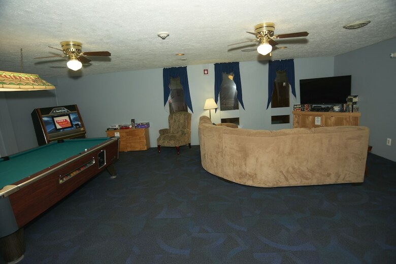 Motel Eastern Inn & Suites