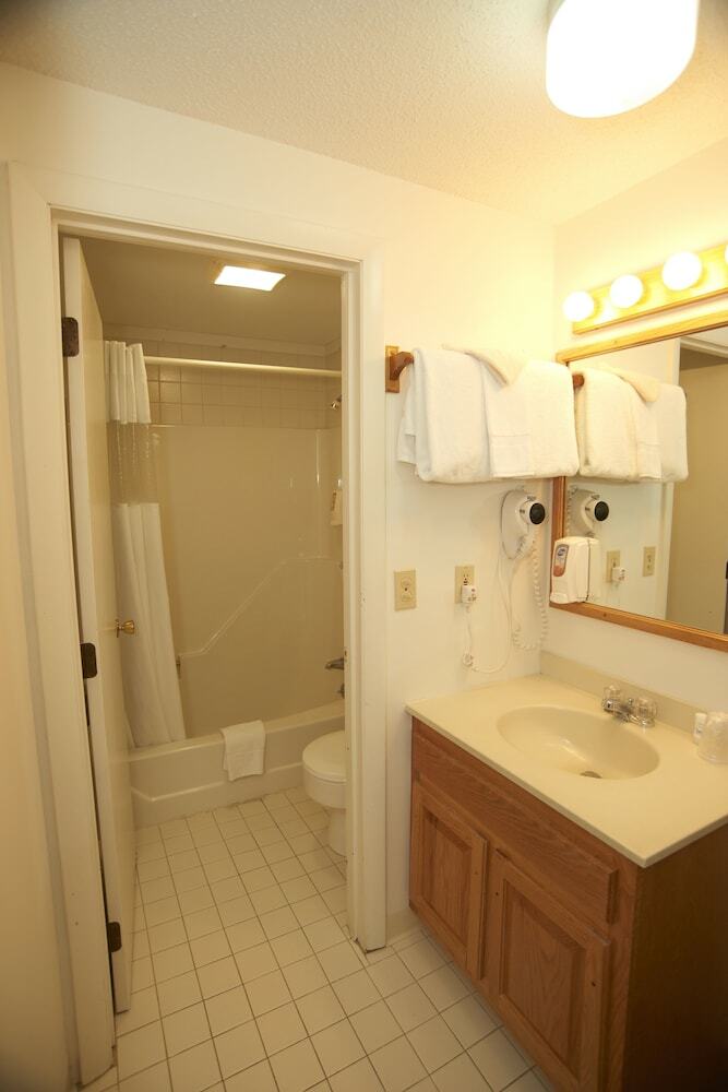 Motel Eastern Inn & Suites