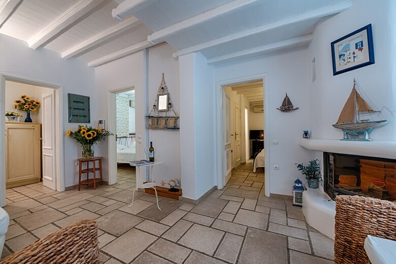 Apartamentos Iro's Boutique Hotel