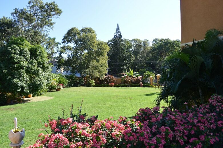 Milbrooks Villa And Retreat