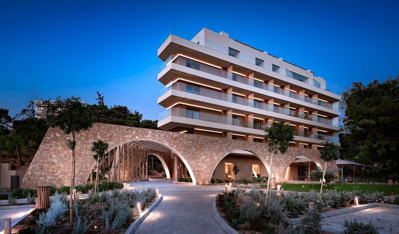 Evereden Beach Resort Hotel