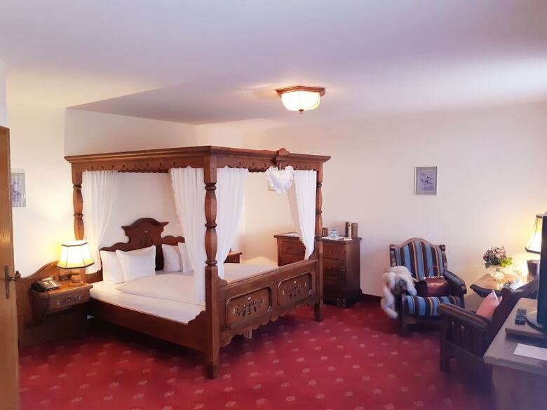 Hotel Gasthaus Auerhahn