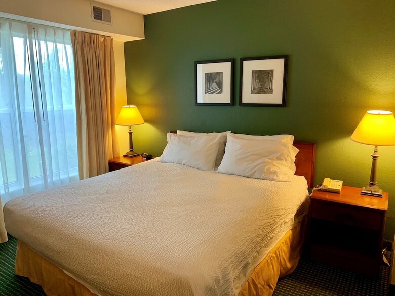 Hotel Bridgeway Suites Houston Iah North