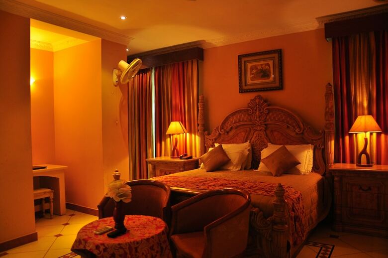 Hotel Emarald Ayurvedic Resort