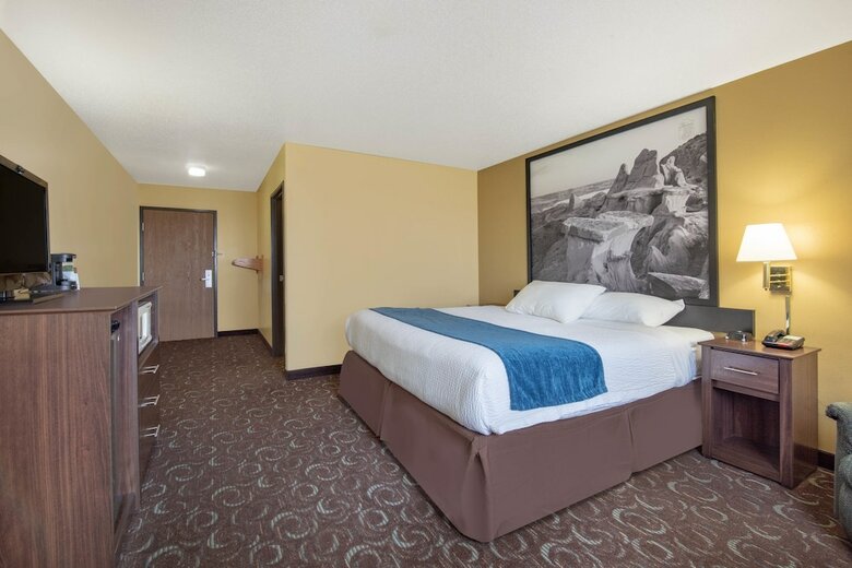 Motel Super 8 By Wyndham Bottineau