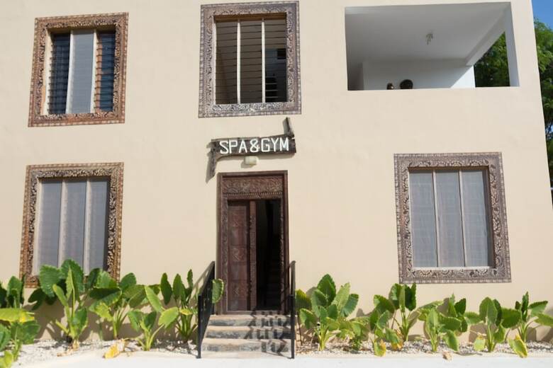 Hotel Reef & Beach Resort