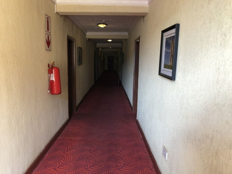 Bridgeview Hotel & Conference Centre