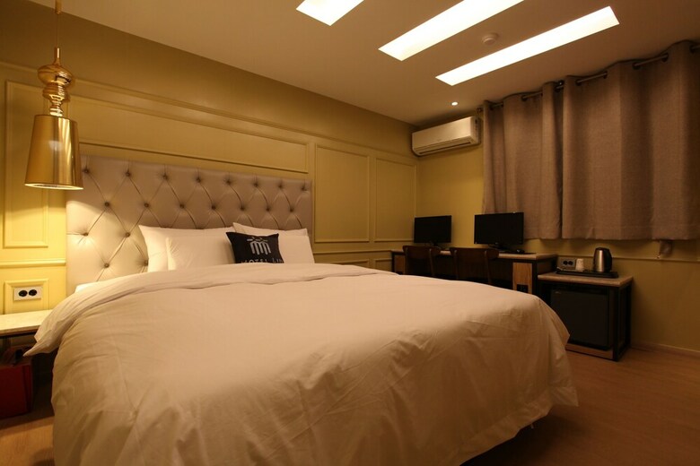 Lin Hotel