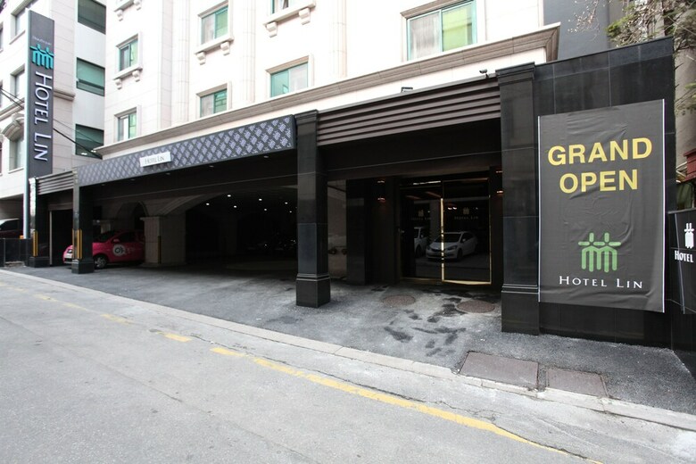 Lin Hotel