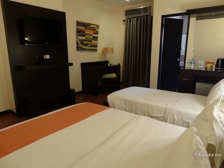 Hotel Esse Davao