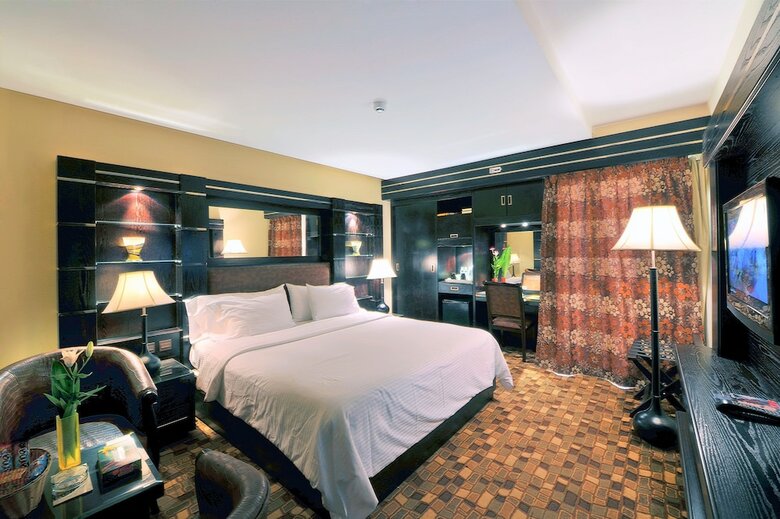 Al Seteen Palace Hotel