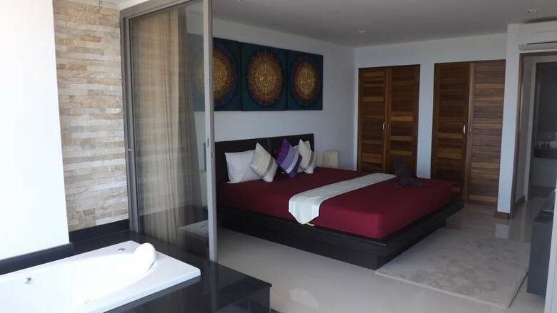 Apartamentos Tropical Sea View Residence