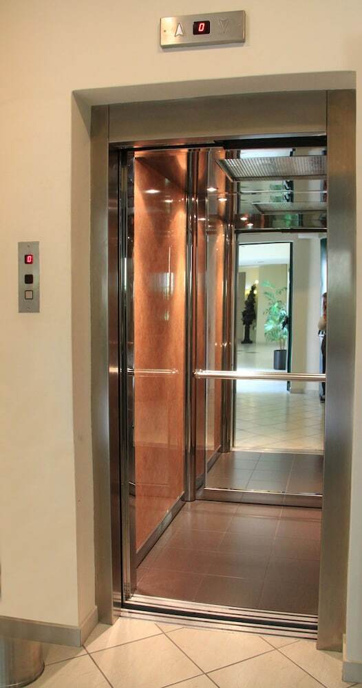 Hotel Platon