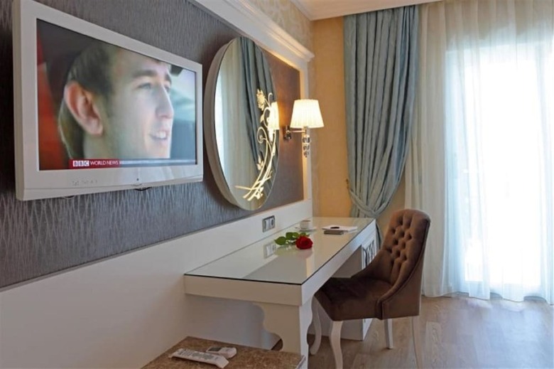 Ocean Blue High Class Hotel