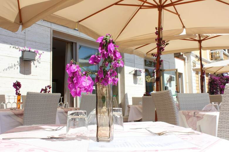 Hotel Belmare