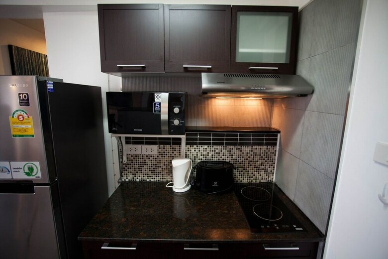 Apartamentos Galare Thong Tower