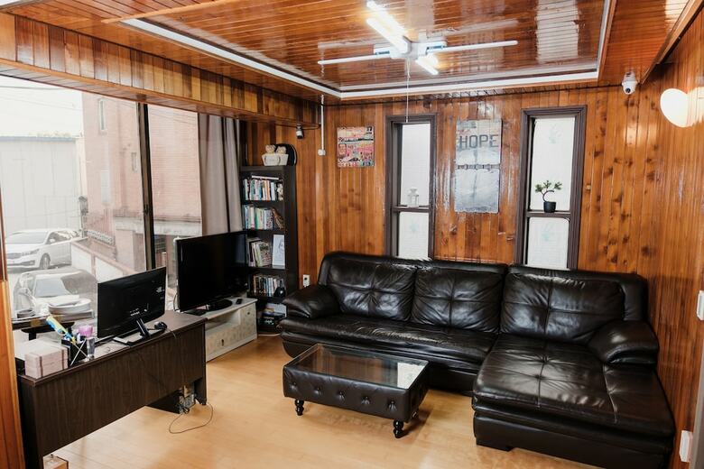 Hostal Chingu Guesthouse