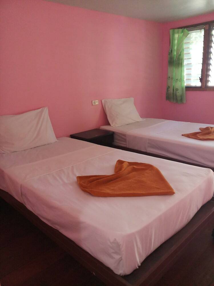 Hotel Phi Phi Jungle Hill Bungalow