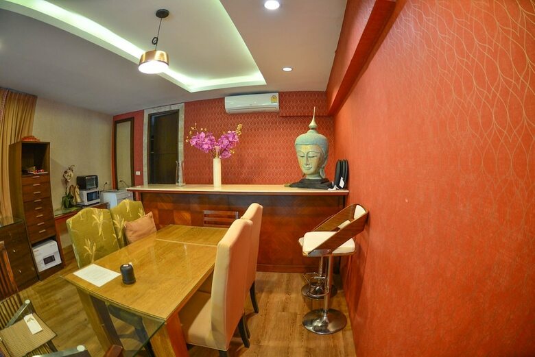 Hotel Tamnak Villa