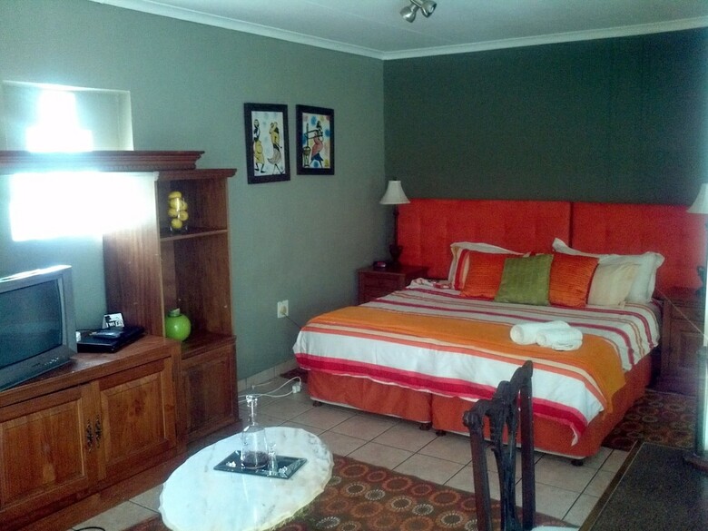 Hotel 5th Avenue Guest House