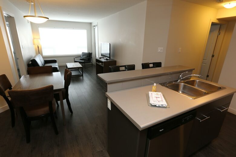 Hotel East Village Suites