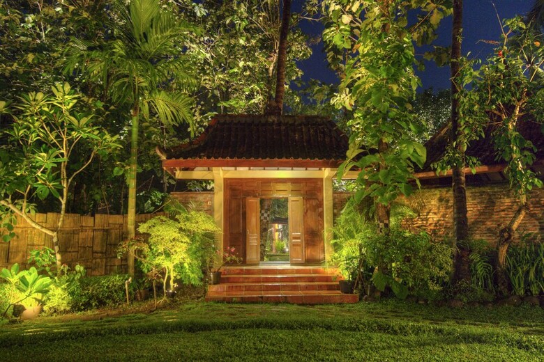 Rumah Boedi Private Residence Villa