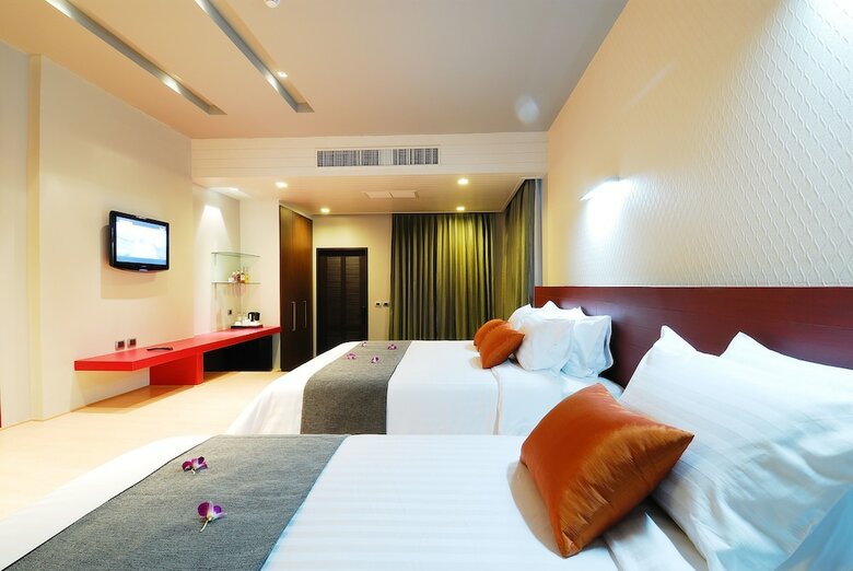 Long Beach Garden Hotel & Pavilions