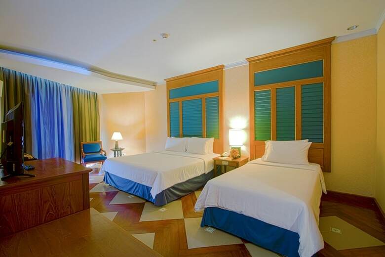 Long Beach Garden Hotel & Pavilions