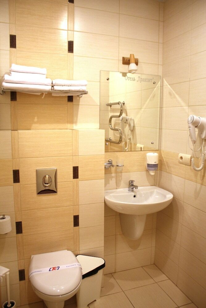 Tranzit Hotel