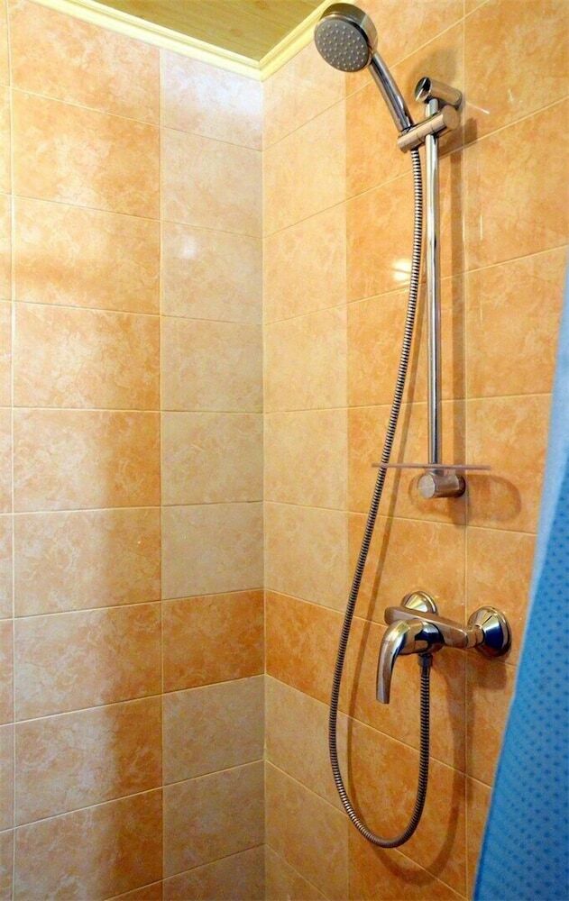 Tranzit Hotel